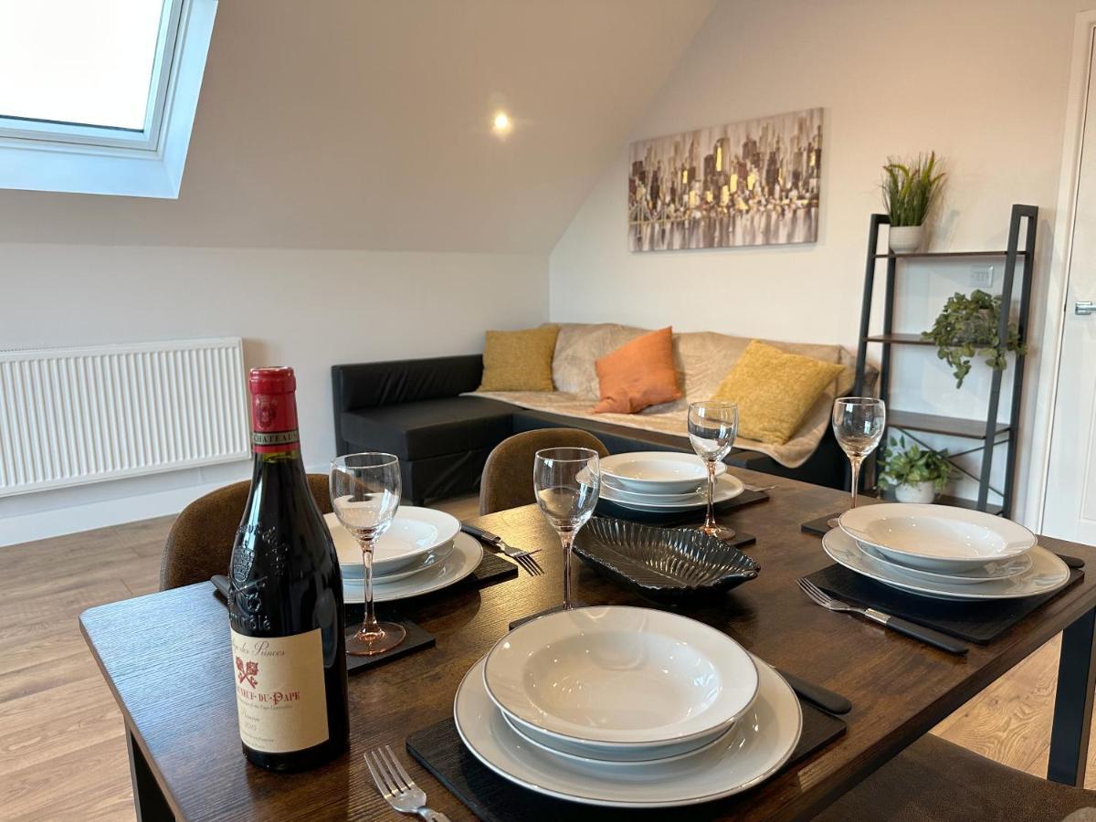 Stylish & Spacious Apartment Royal Tunbridge Wells Bagian luar foto
